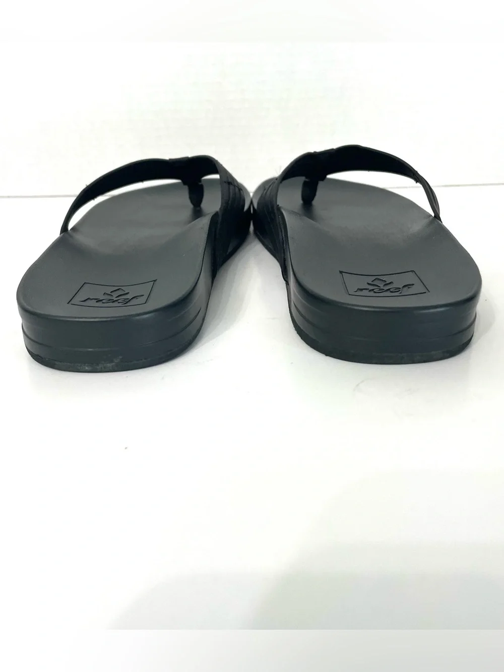 Reef Womens Black Flip Flop Sandals Arch Support Foam Beach Sz 9